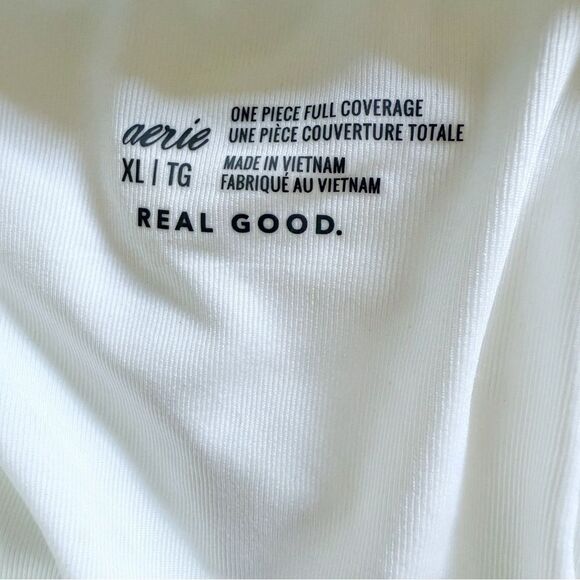 Aerie textured monokini swimsuit - Picture 2 of 8